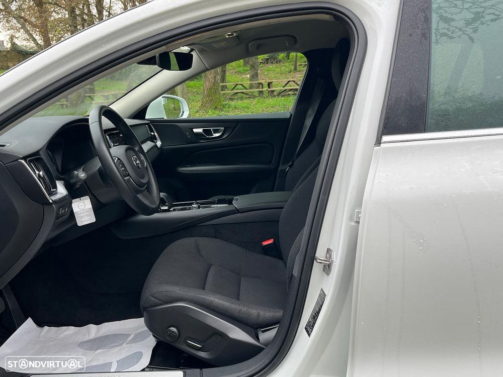 Volvo V60 2.0 T6 AWD TE Inscription - 4