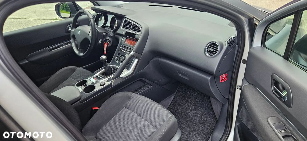 Peugeot 3008 120 VTi Active - 12