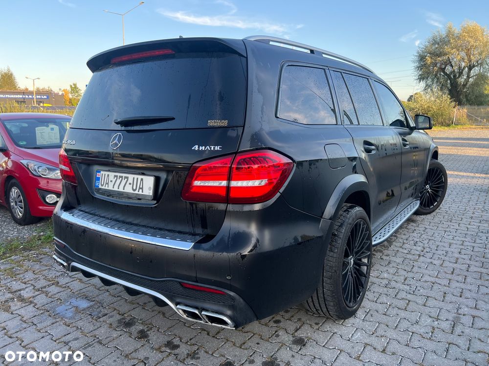 Mercedes-Benz GLS - 4