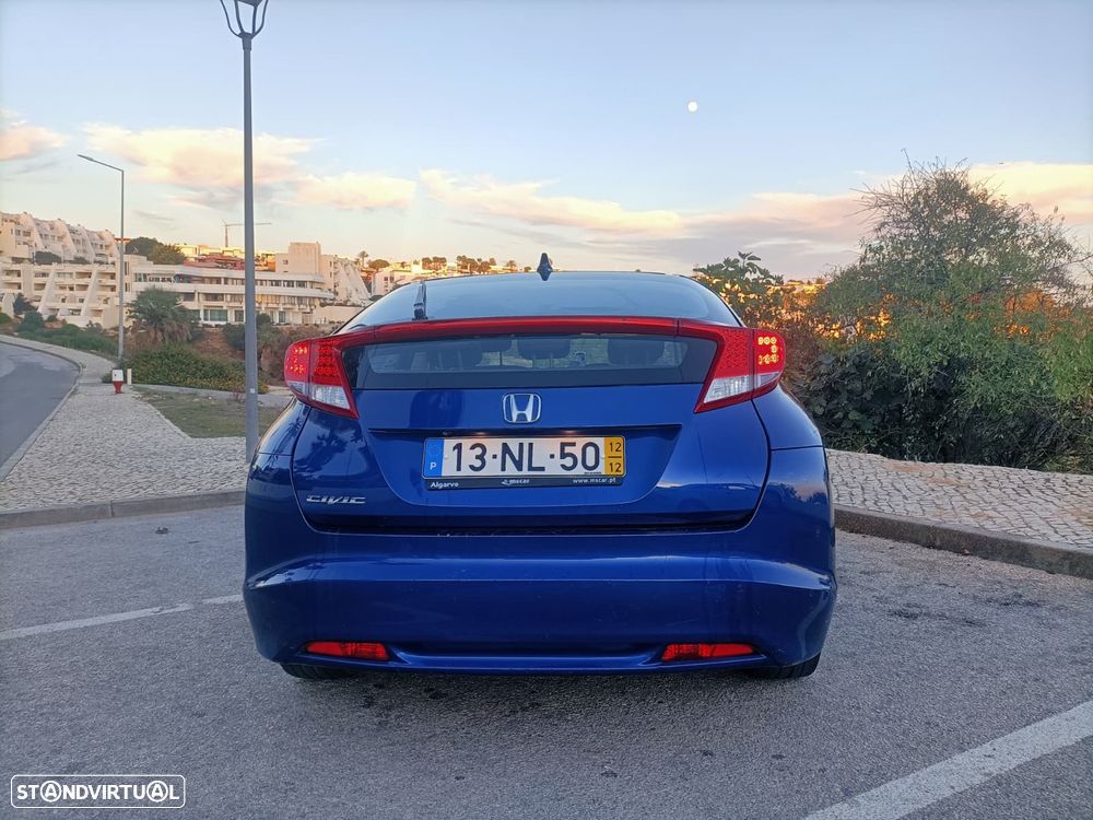 Honda Civic 1.4 i-VTEC Sport - 3