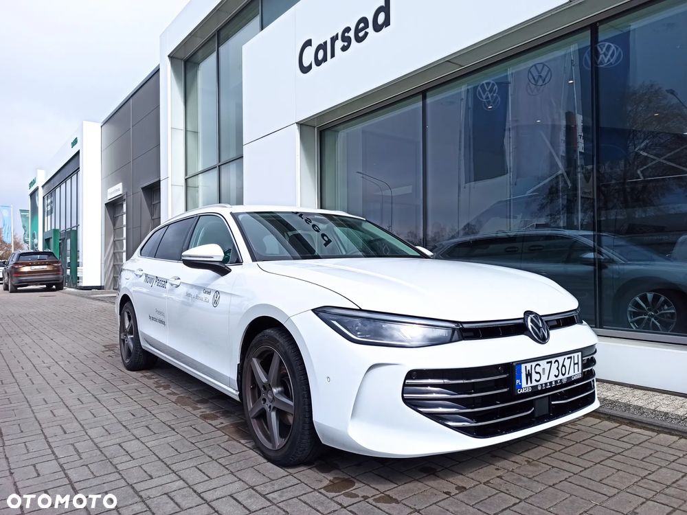 Volkswagen Passat Variant 1.5 TSI EVO Elegance DSG - 2