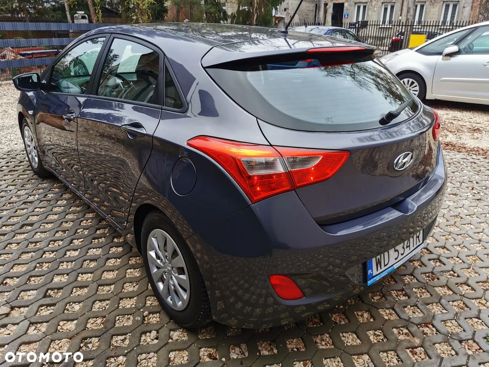 Hyundai i30 1.6 CRDi Comfort - 36