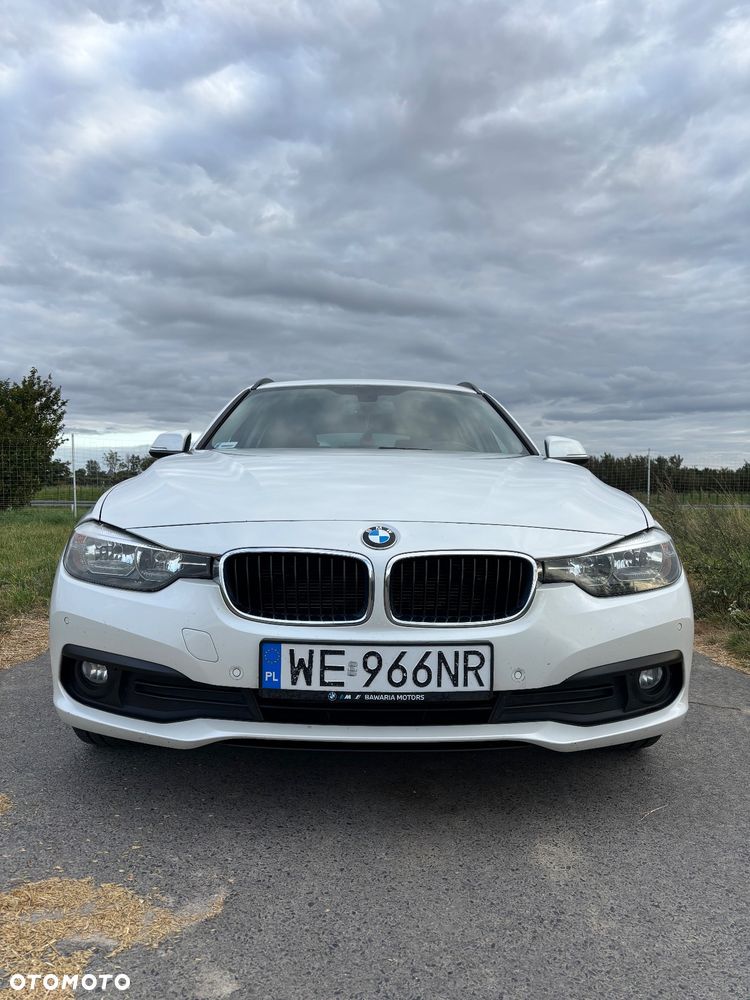 BMW Seria 3 318d Luxury Line - 5