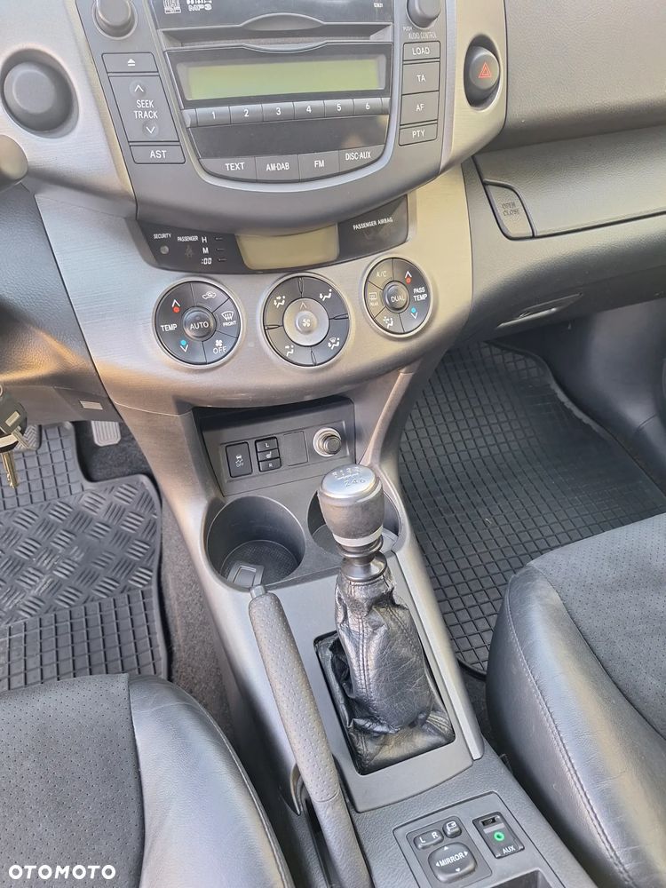 Toyota RAV4 2.0 4x2 Life - 6