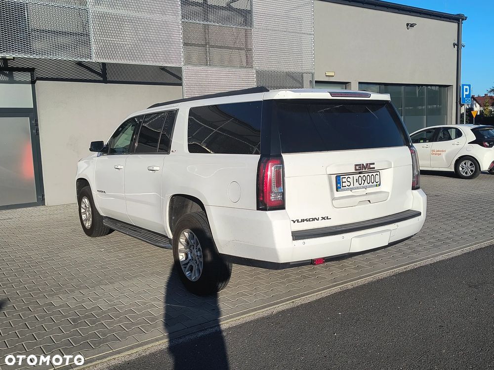 GMC Yukon - 9