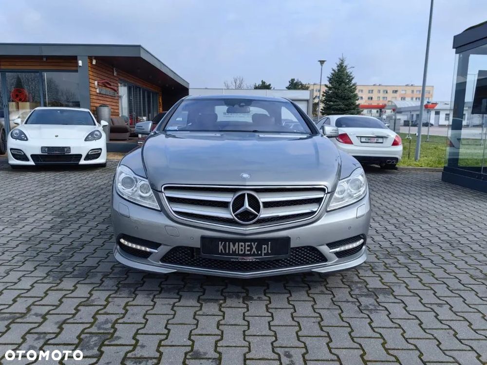 Mercedes-Benz CL 500 4-Matic BlueEff - 2