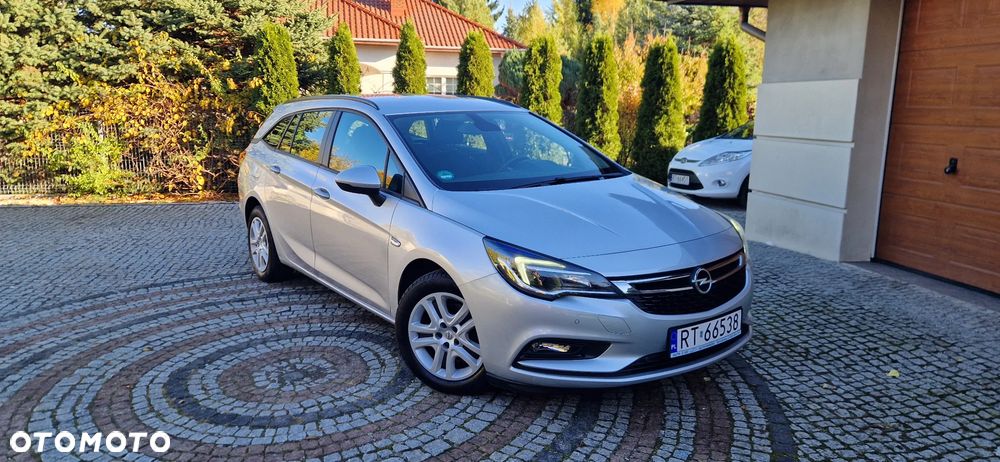 Opel Astra 1.4 Turbo Edition - 4