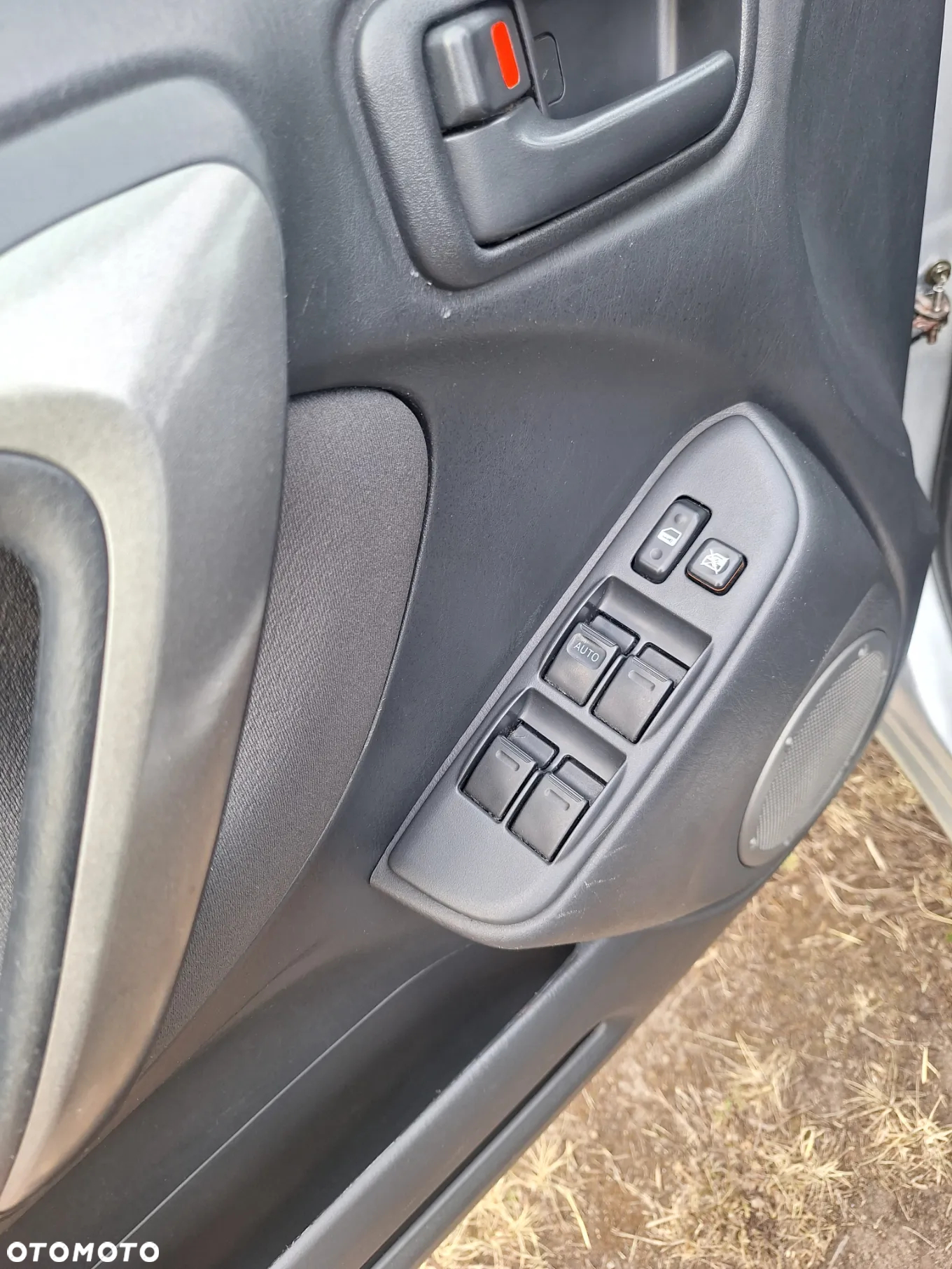 Toyota RAV4 1.8 VVT-i Terra 2WD - 40