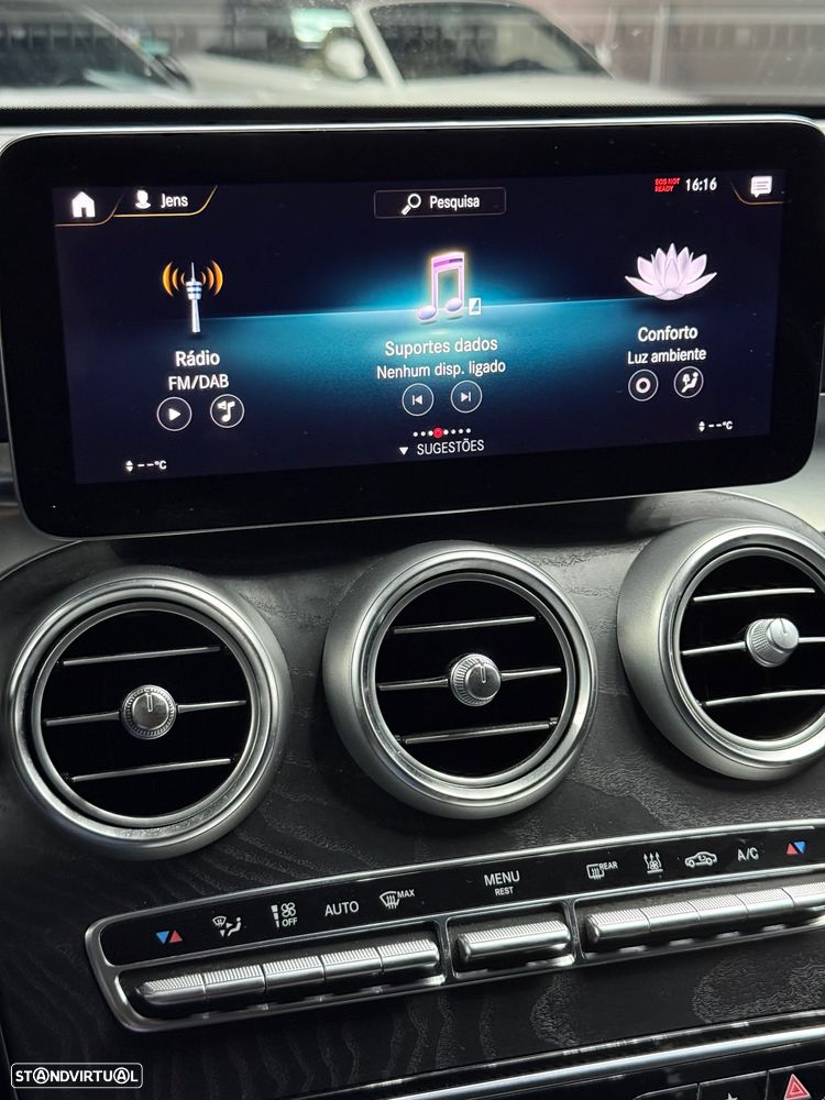 Mercedes-Benz GLC 300 de 4Matic 9G-TRONIC AMG Line - 13