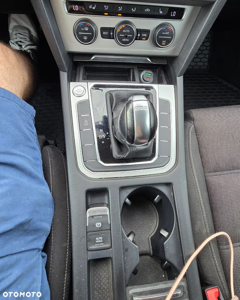 Volkswagen Passat Variant 1.4 TSI ACT (BMT) DSG Comfortline - 11