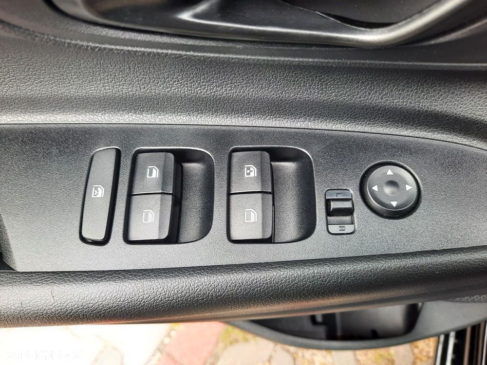 Hyundai i20 1.2 Modern - 31