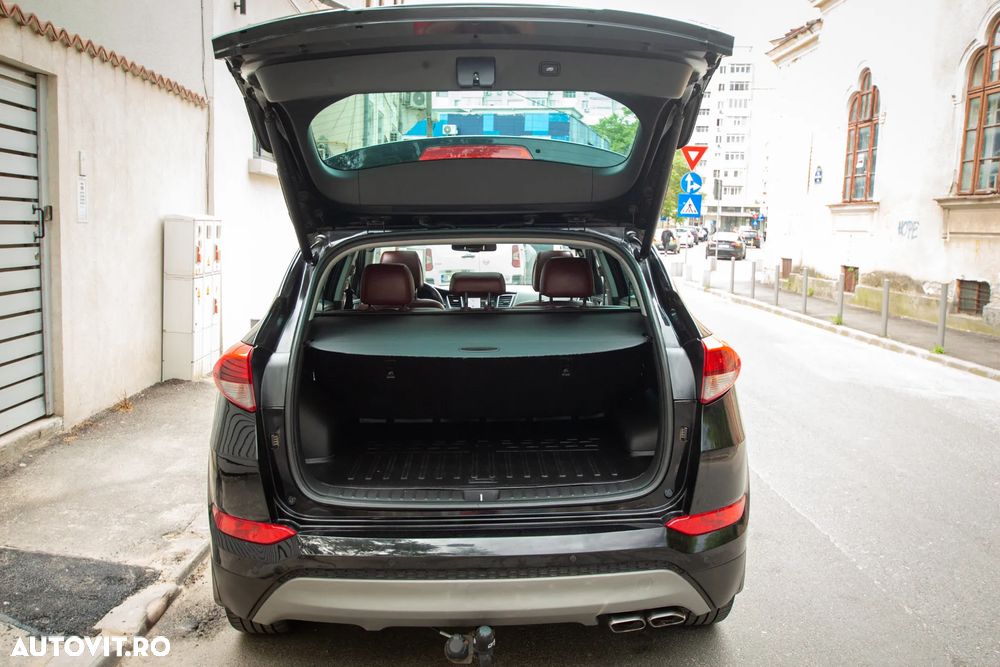 Hyundai Tucson 2.0 CRDI 4WD 6AT Luxury Pack+ - 25