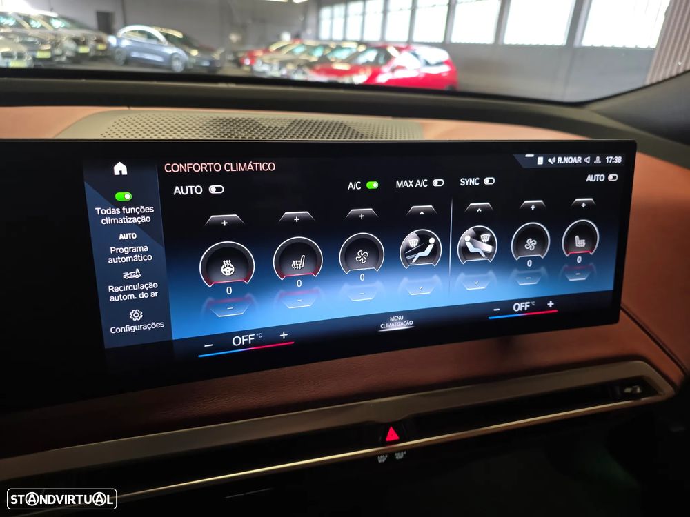 BMW iX xDrive 40 Pack Desportivo - 20