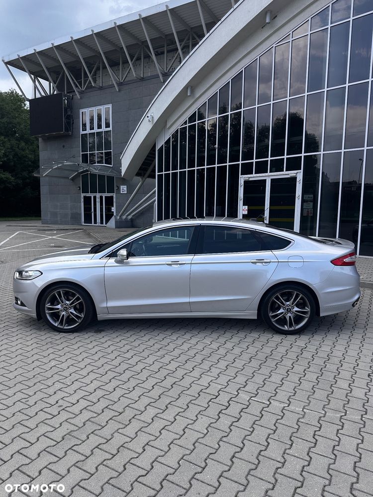 Ford Fusion - 3