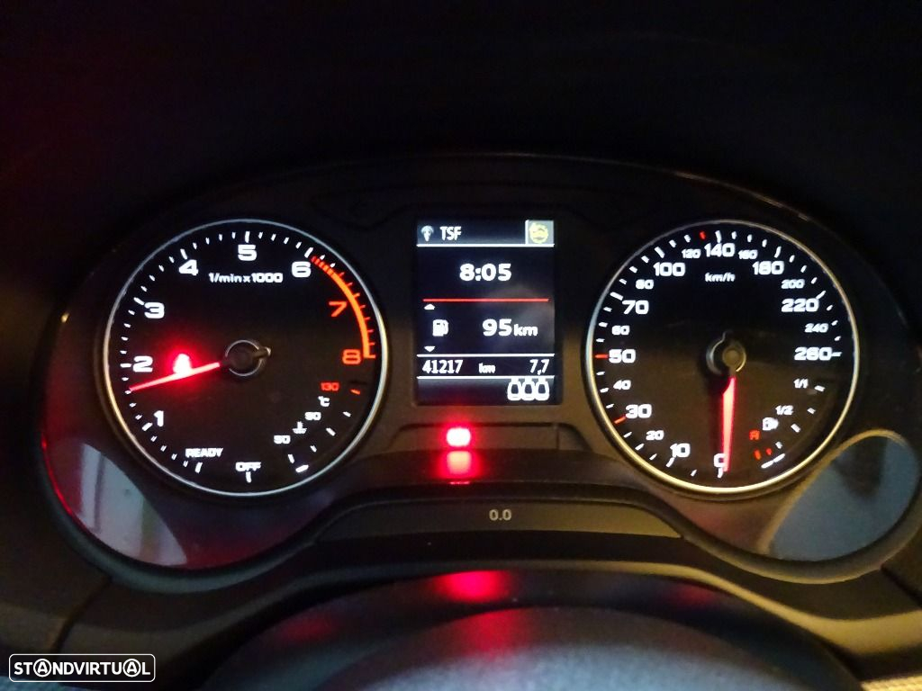 Audi Q2 30 TFSI Advanced - 13