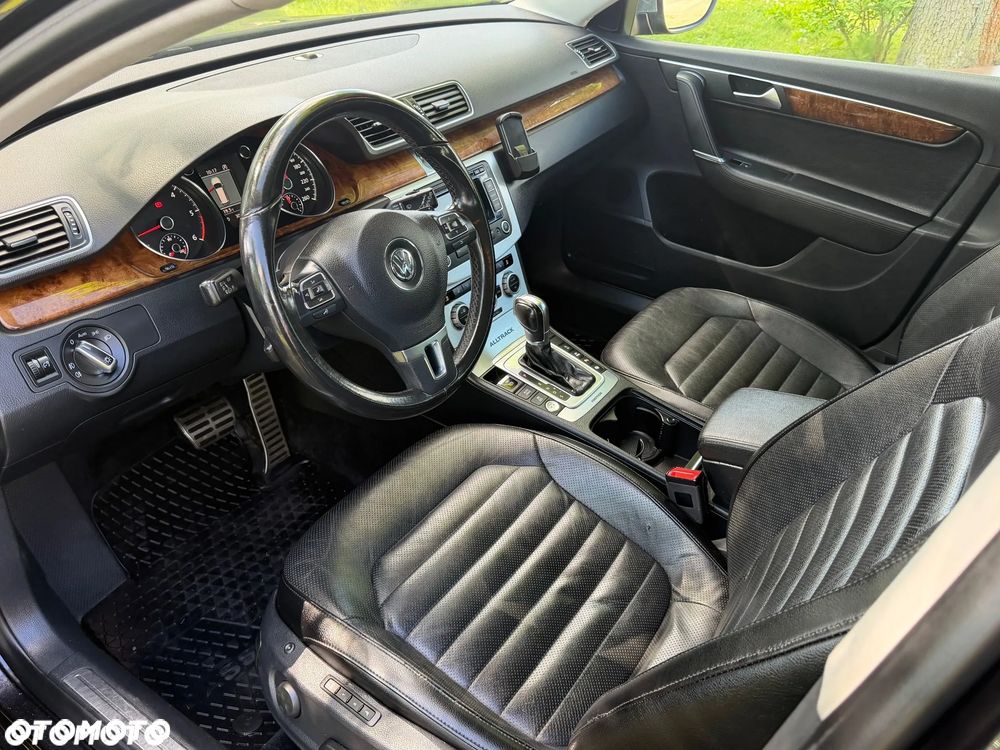 Volkswagen Passat Alltrack 2.0 TDI 4Mot DSG - 6