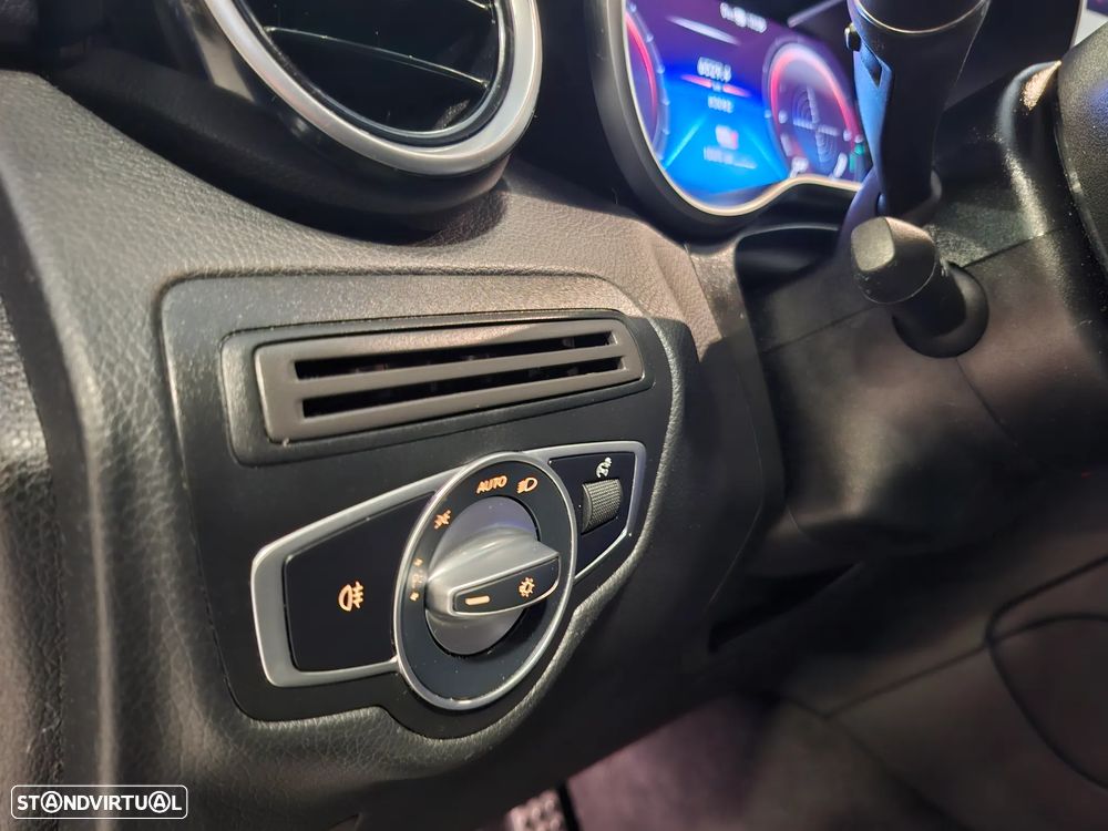 Mercedes-Benz GLC 300 de 4Matic 9G-TRONIC AMG Line Plus - 17