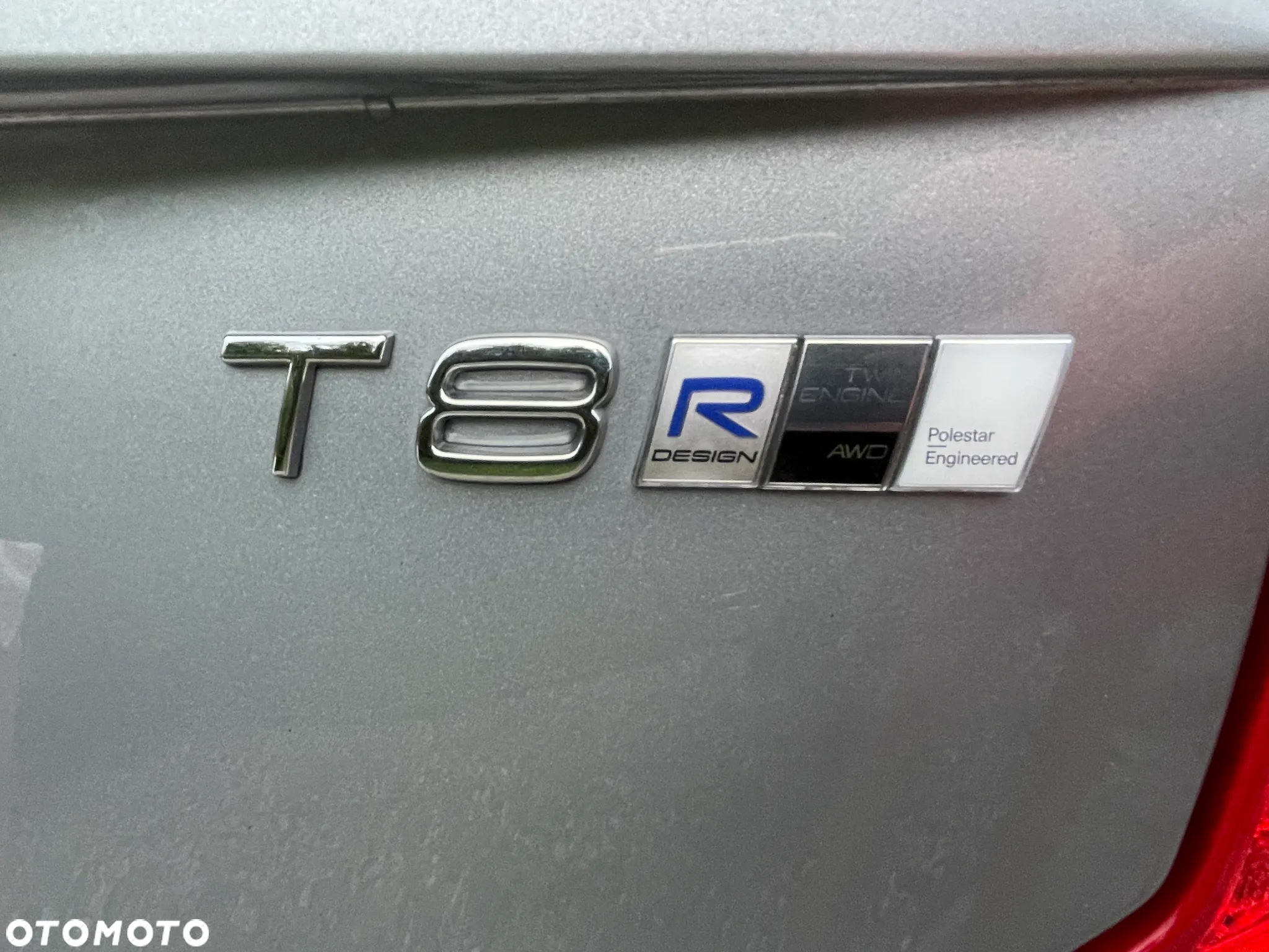 Volvo XC 90 T8 AWD Plug-In Hybrid R-Design 7os - 24