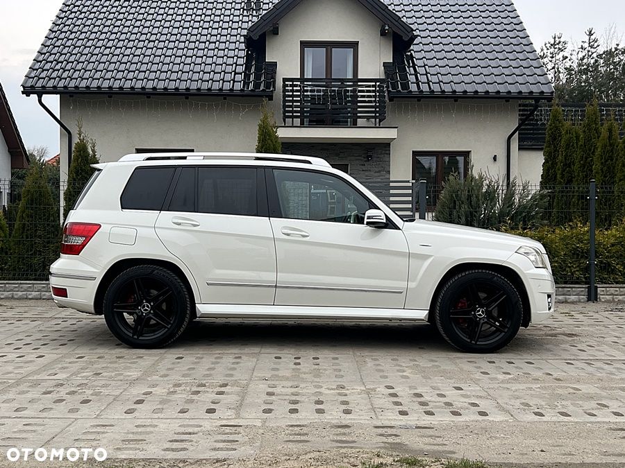 Mercedes-Benz GLK 320 CDI DPF 4Matic 7G-TRONIC Edition 1 - 10