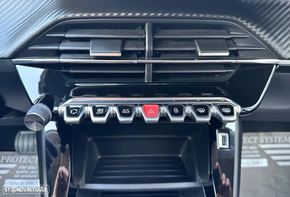 Peugeot 208 PureTech 100 EAT8 Active - 12