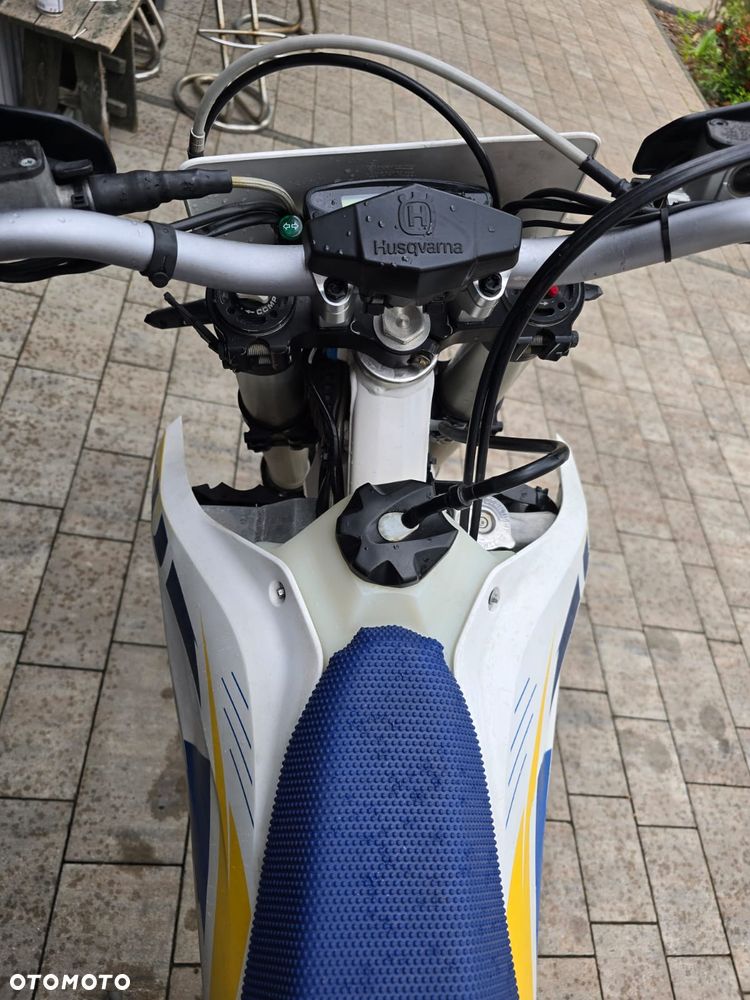 Husqvarna FE - 7