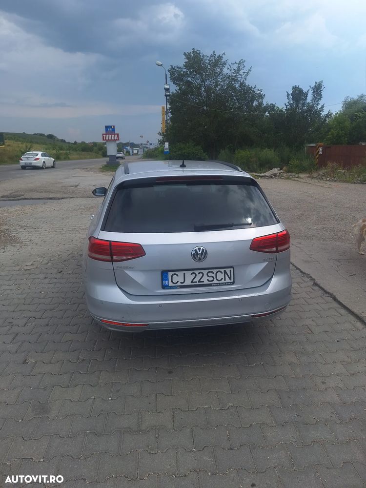 Volkswagen Passat 2.0 TDI DSG Comfortline - 3