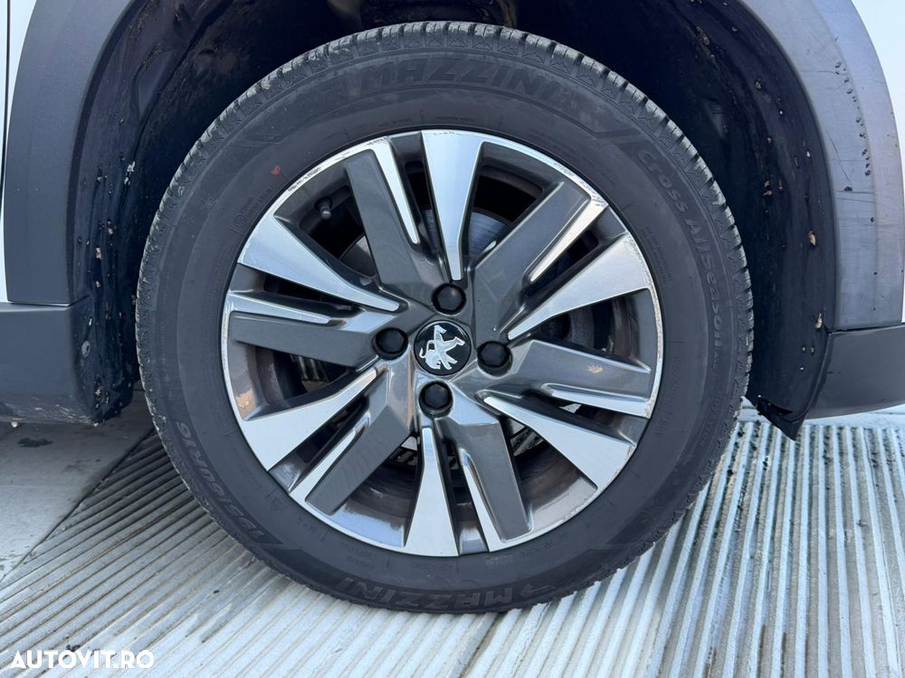 Peugeot 2008 1.2 PureTech Turbo EAT6 S&S Allure - 15