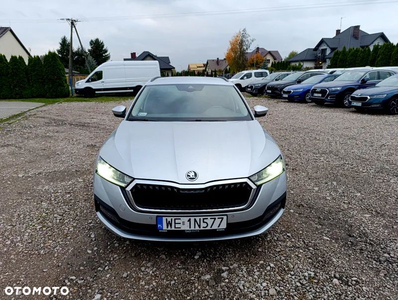 Skoda Octavia 2.0 TDI Ambition DSG - 3
