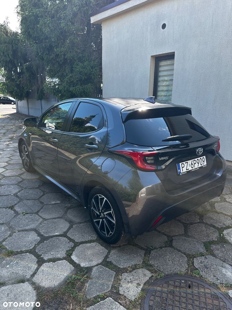 Toyota Yaris - 4