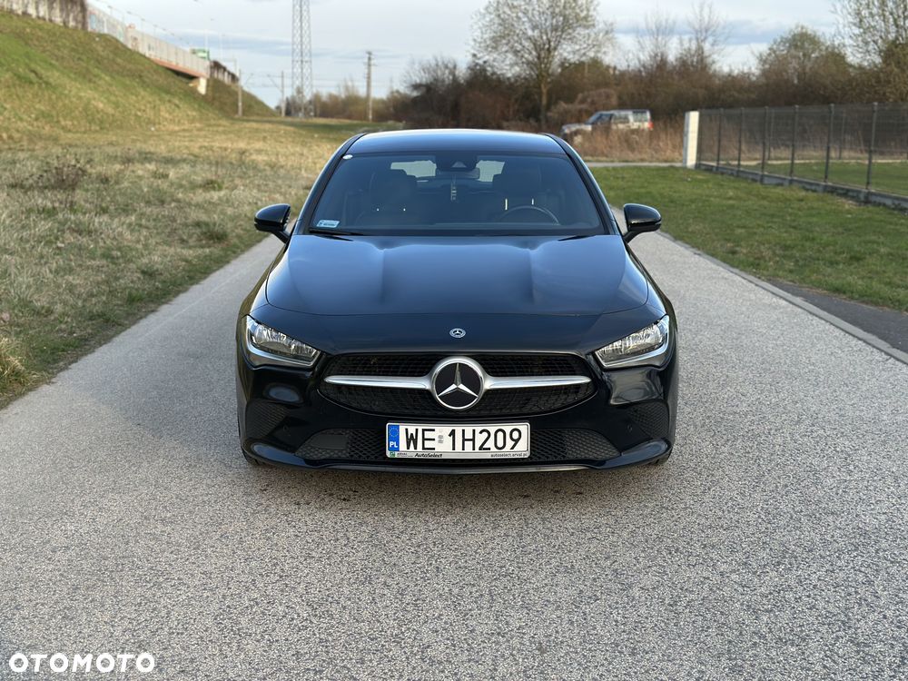 Mercedes-Benz CLA 180 7G-DCT - 8