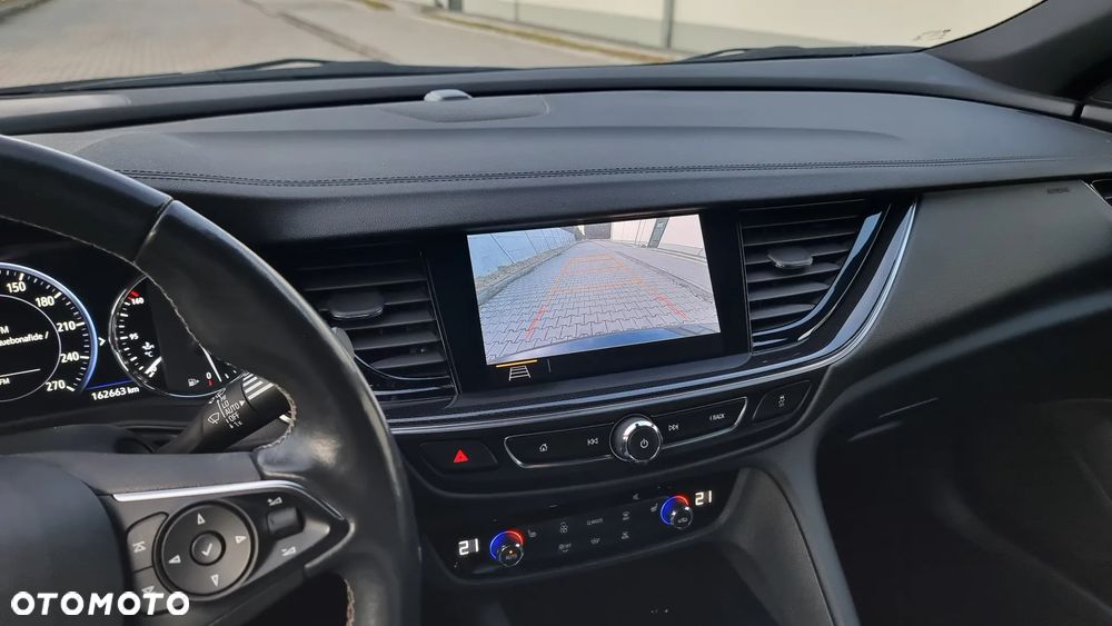 Opel Insignia 2.0 T Elegance S&S - 33