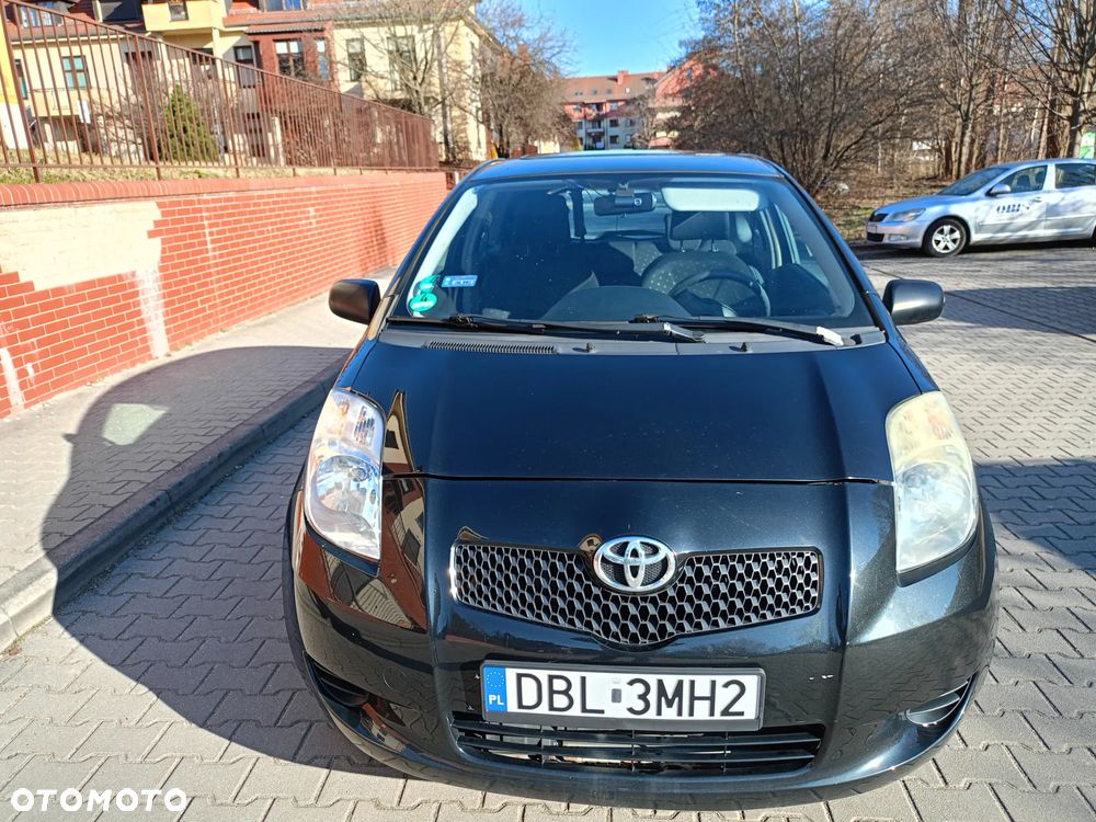 Toyota Yaris - 3