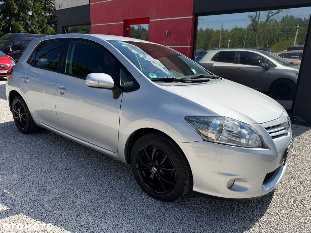 Toyota Auris 1.6 Life+ - 20