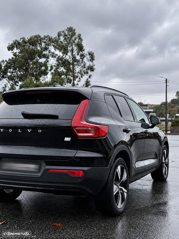 Volvo XC 40 Recharge 78 kWh Twin Motor Core - 6