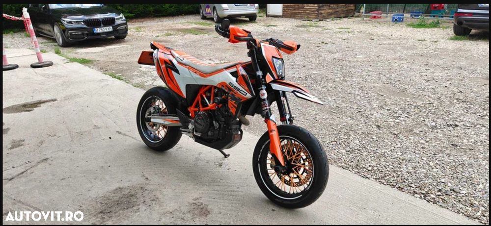 KTM 690 SMC R - 1