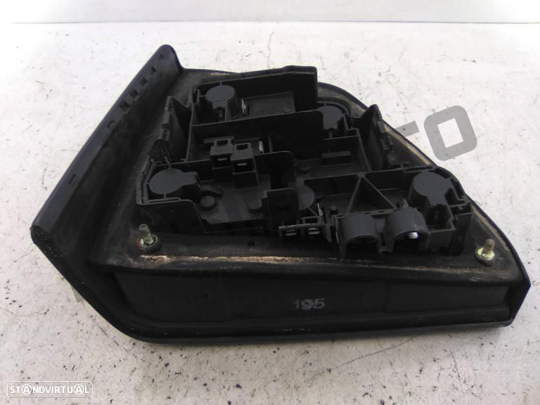 Farolim Trás Painel Direito  Vw Golf Ii (19e) [1984_1992] 1.3 C - 8