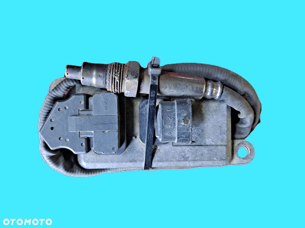 SENSOR CZUJNIK SPALIN NOX 22219283 RENAULT DXI - 4