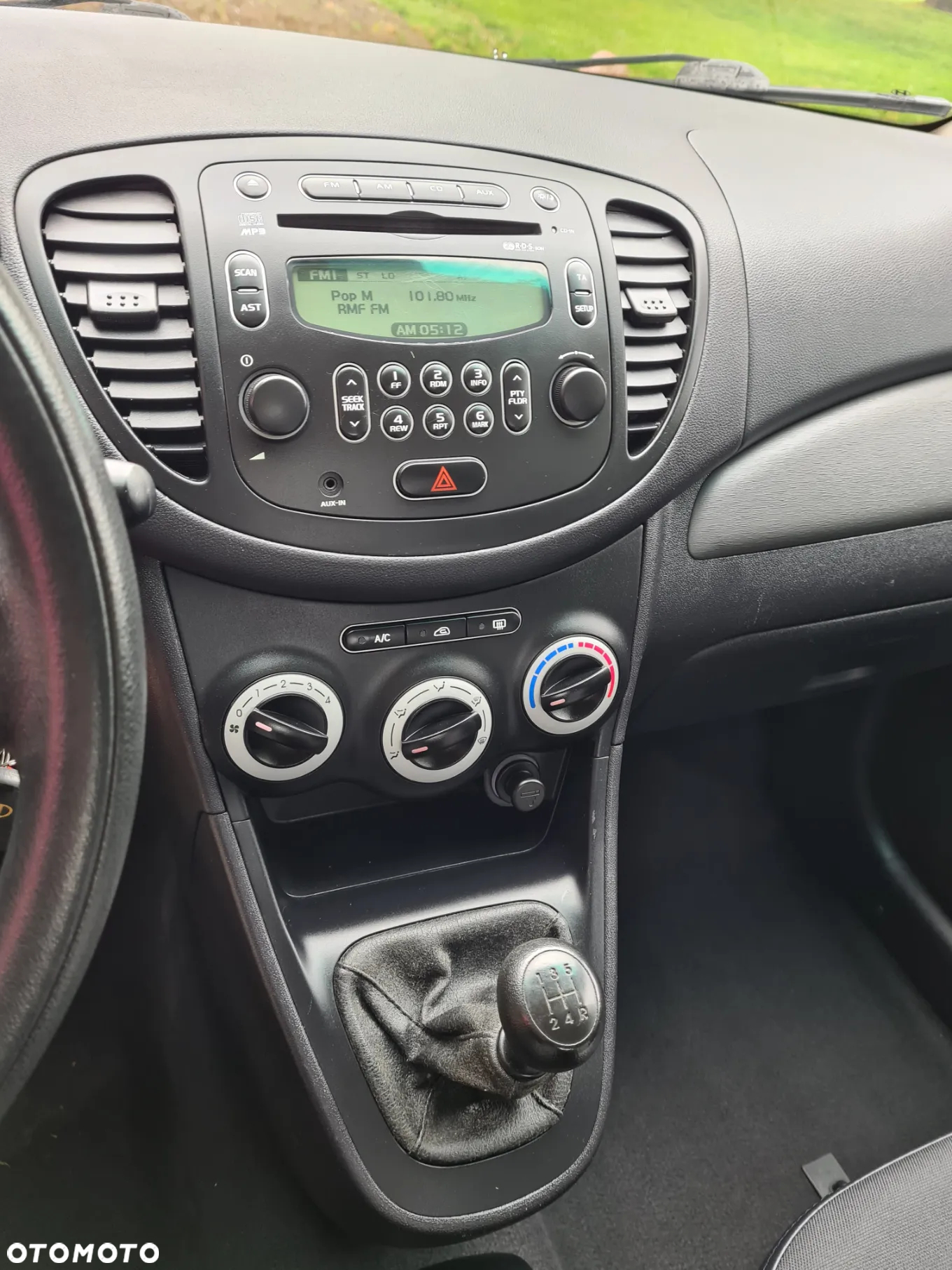Hyundai i10 1.1 - 10