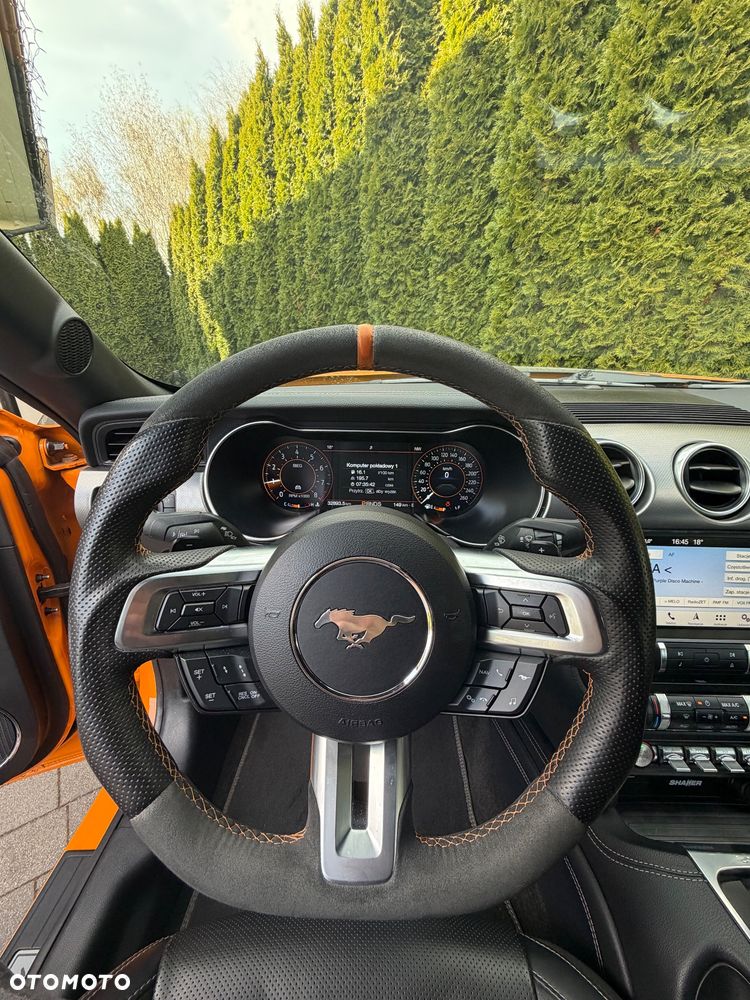 Ford Mustang - 9