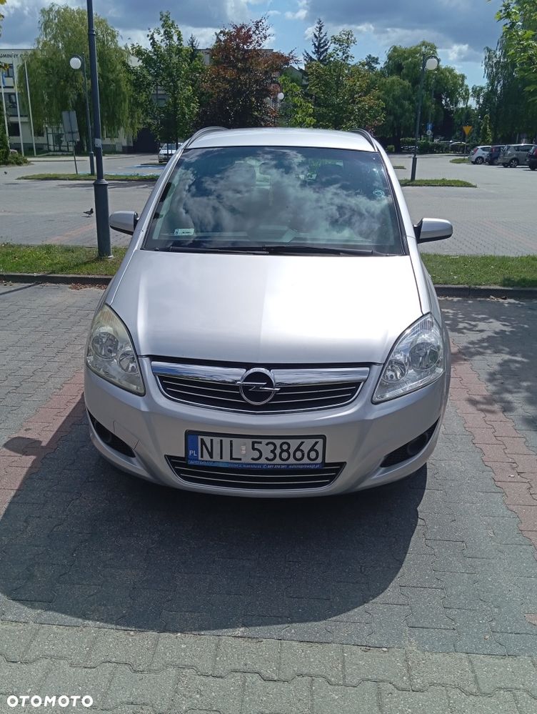 Opel Zafira - 4