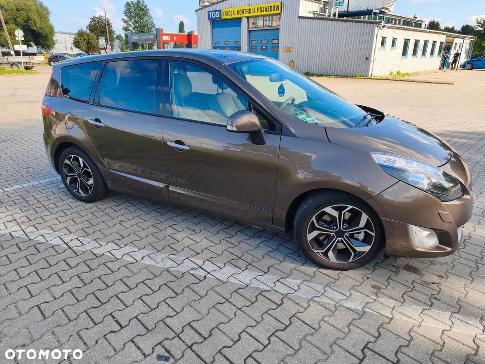 Renault Scenic dCi 160 FAP Dynamique - 9
