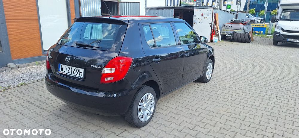 Skoda Fabia - 5