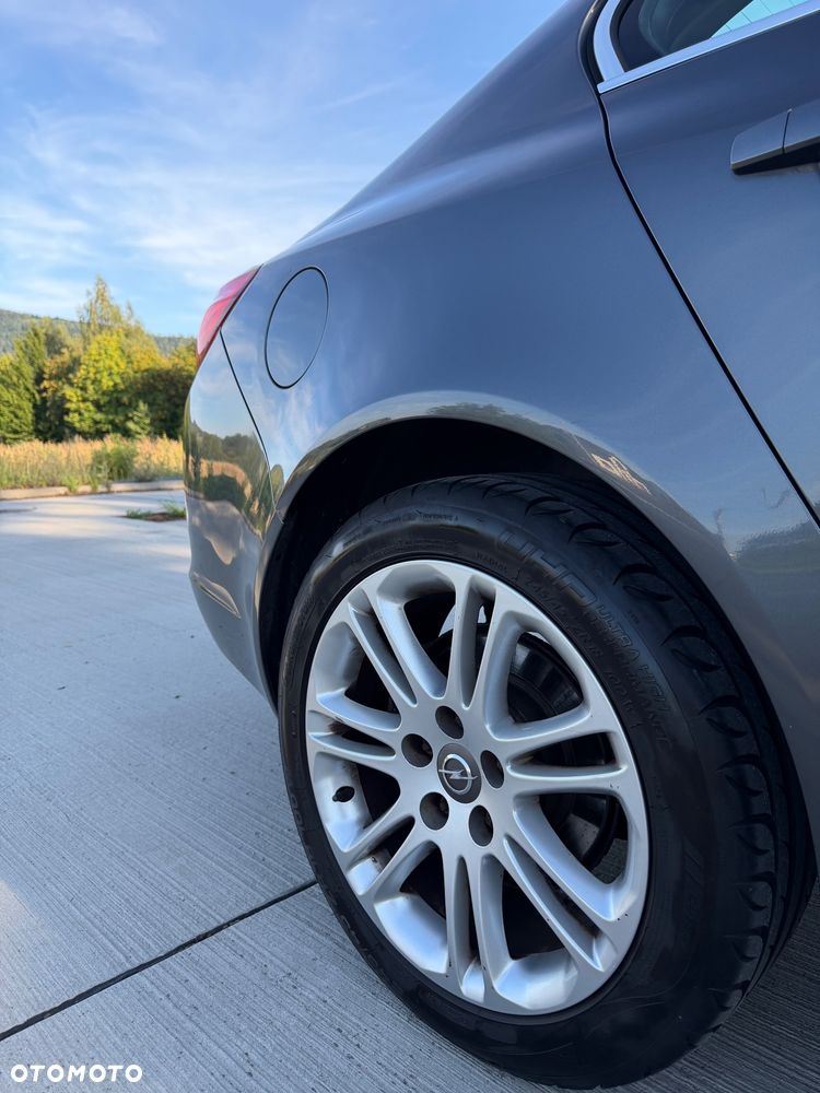 Opel Insignia 1.8 - 19
