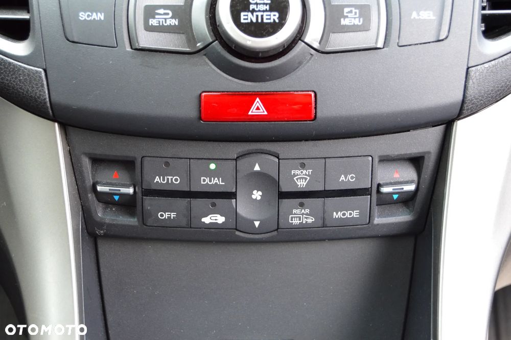 Honda Accord 2.4 Executive - 22