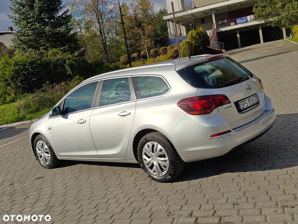 Opel Astra 1.7 CDTI Cosmo - 12