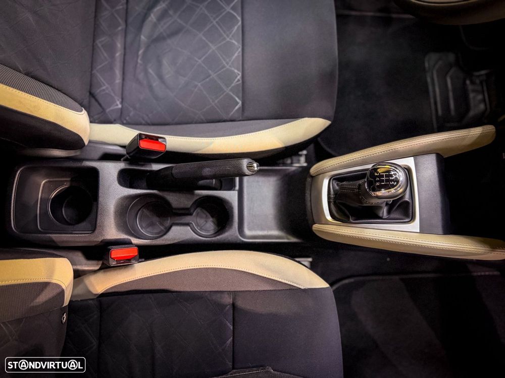 Nissan Micra 1.5 dCi N-Connecta Lifestyle S/S - 28