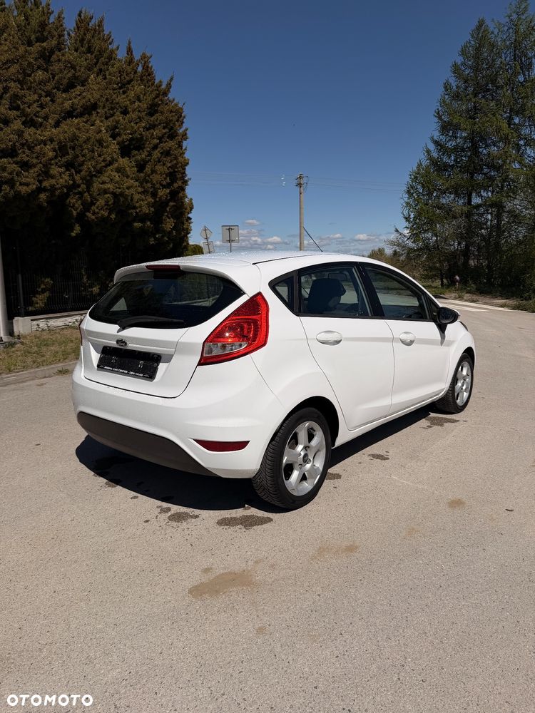 Ford Fiesta 1.25 SYNC Edition - 16
