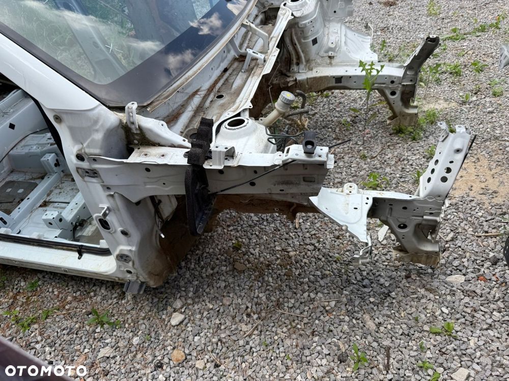 suzuki vitara iii lift podłużnica ćwiartka fartuch kolor lewa prawa - 1