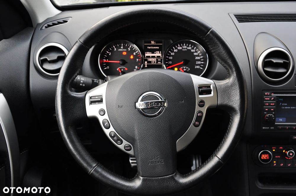 Nissan Qashqai+2 - 24