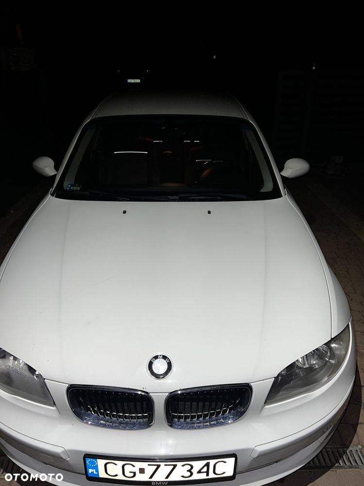 BMW Seria 1 116i - 11